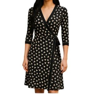 VINTAGE Max Studio Wrap Dress Black White Retro Print V-neck Size S